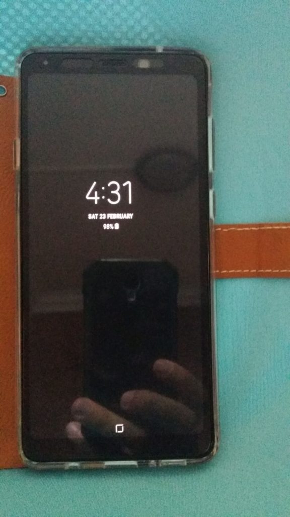 Samsung A8 2018 Always on Display